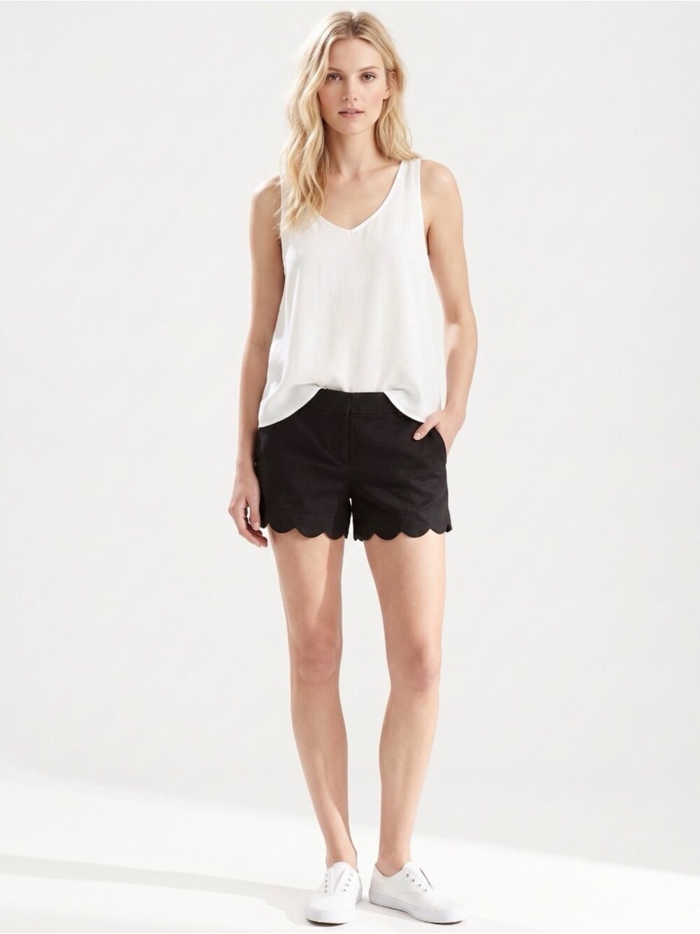 J.Crew Scallop Cotton/Linen Hem Black Women's Shorts
